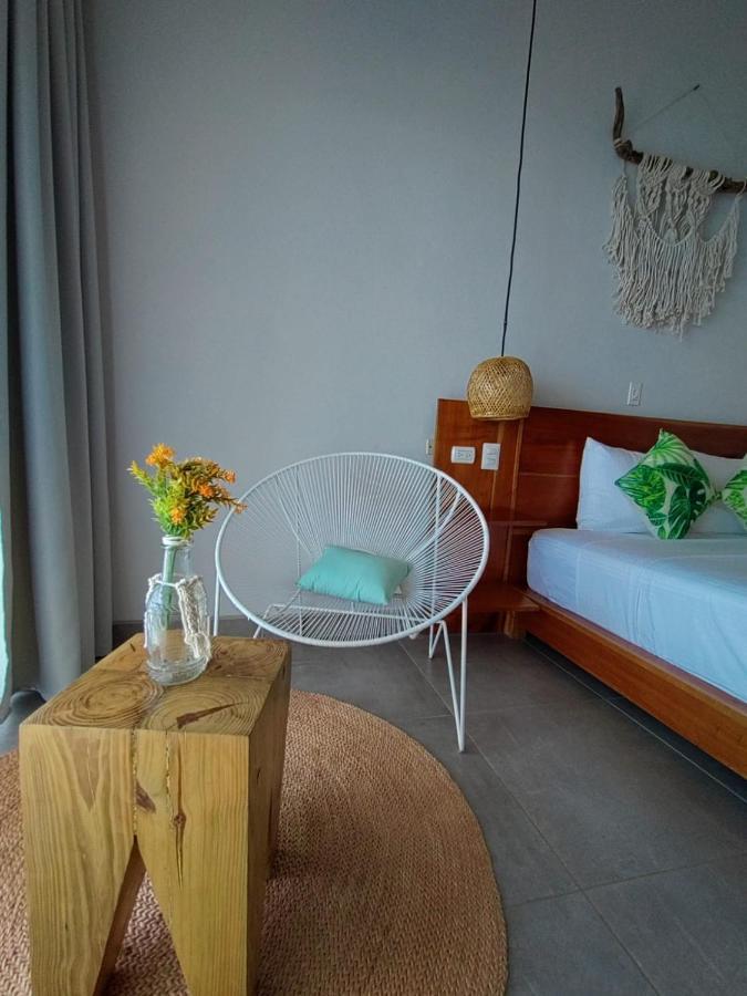 Alive Beach House Transito Εξωτερικό φωτογραφία